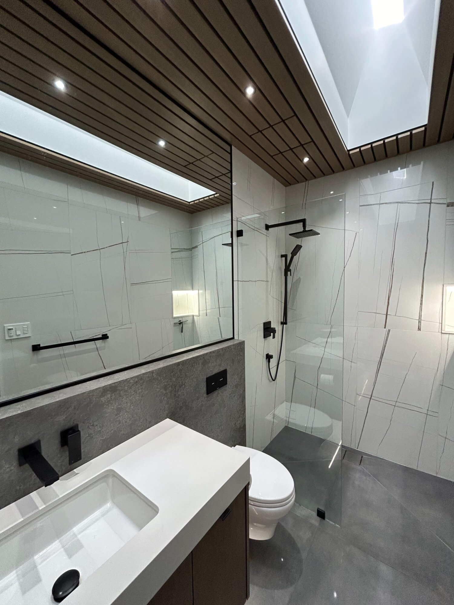 Contemporary bathroom