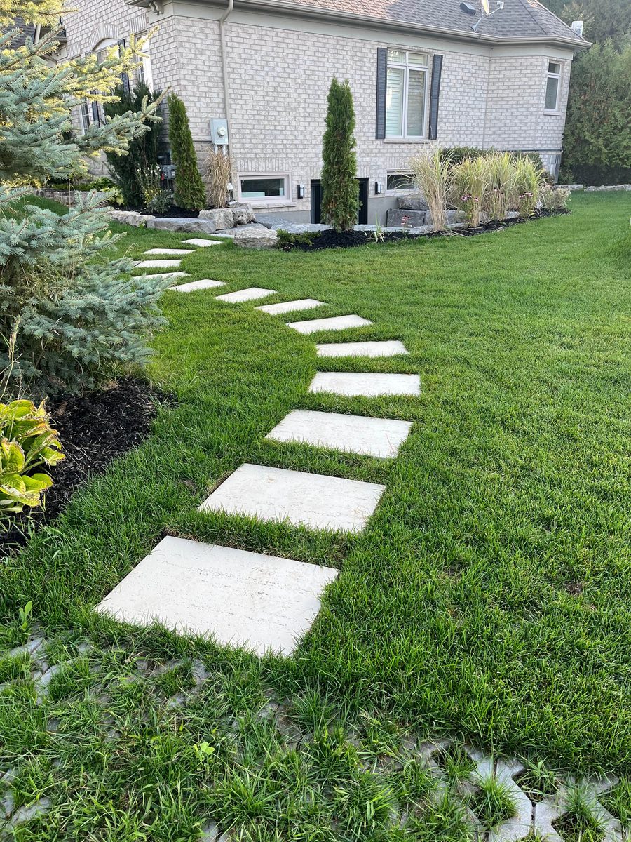 Stepping stone pathway with landscaping